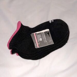 2 Pair Pack - socks for toddler shoe sizes 7-10